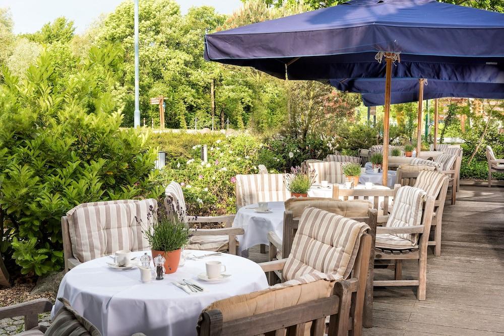 Dorint Strandresort & Spa Ostseebad Wustrow Wustrow  Exterior foto