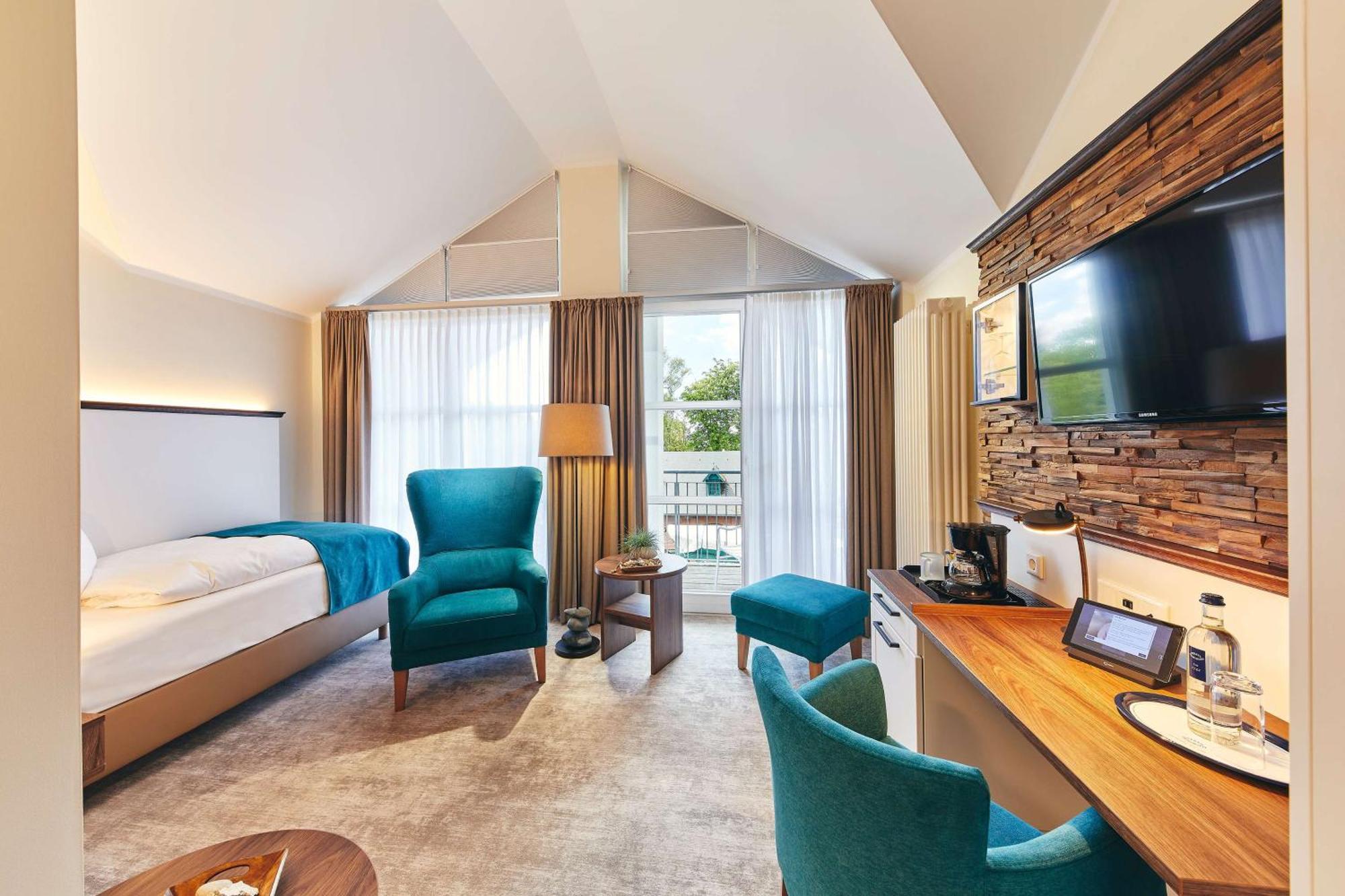 Dorint Strandresort & Spa Ostseebad Wustrow Wustrow  Exterior foto