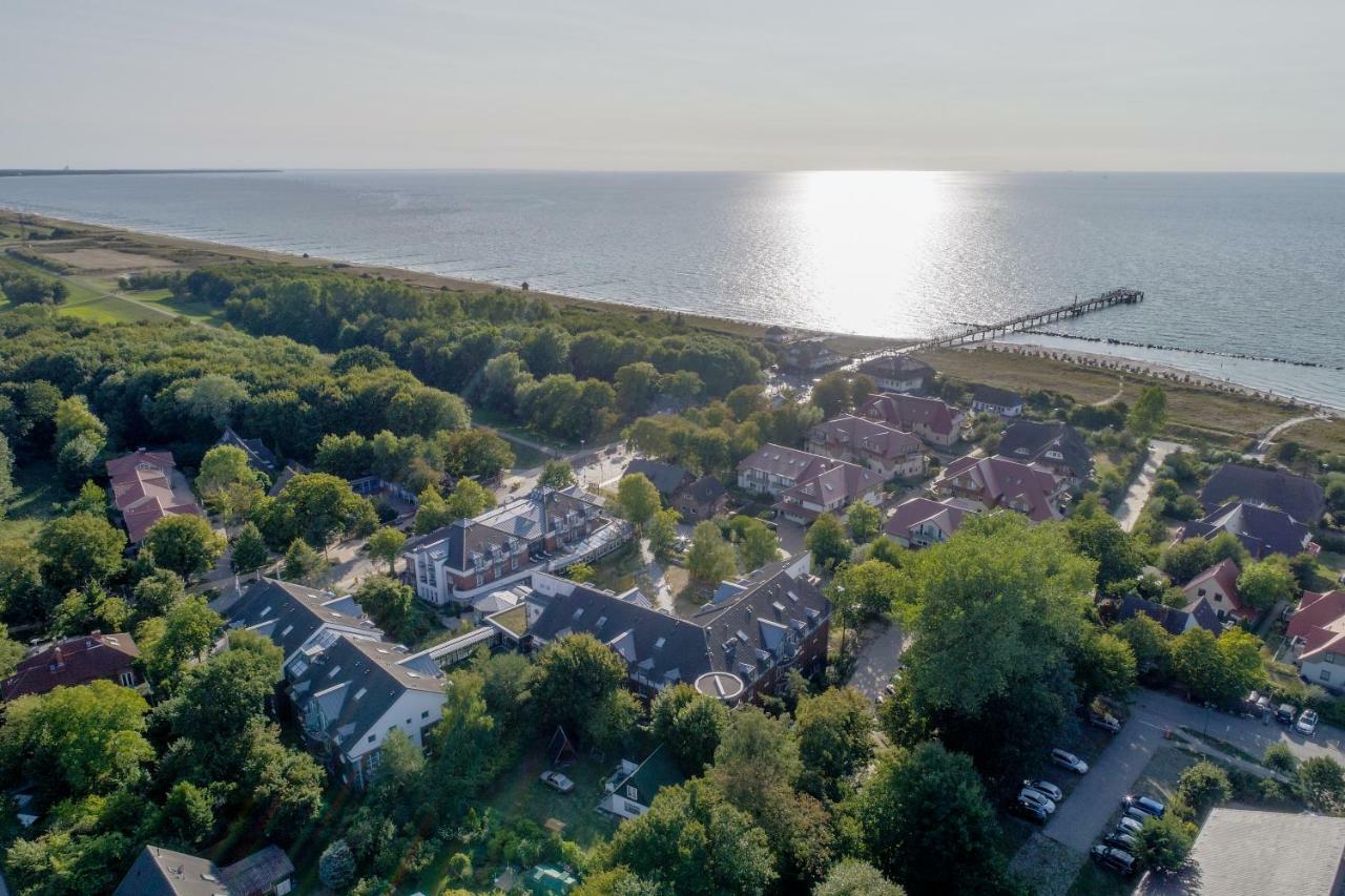 Dorint Strandresort & Spa Ostseebad Wustrow Wustrow  Exterior foto